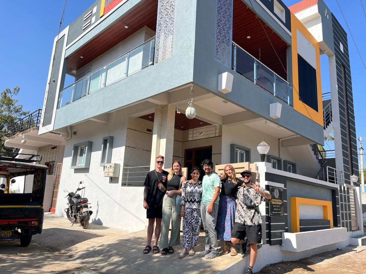 Manoj Homestay Hampi Bagian luar foto